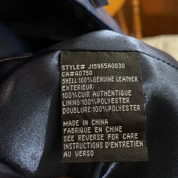 Blue leather jacket - Picture 9 of 11